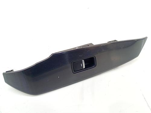 Used Right front window switch Right front window switch MAZDA 6 Estate (GJ, GL) 2.5 (192 hp) 35904075 35904075