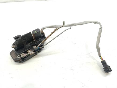 Used Front right lock KIA CARENS II MPV (FJ) [2002-2013]  20480969