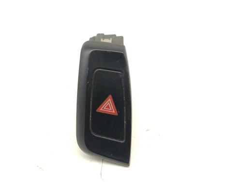 Used Warning switch Warning switch AUDI A4 B8 (8K2) 2.0 TDI (143 hp) 30972816 30972816