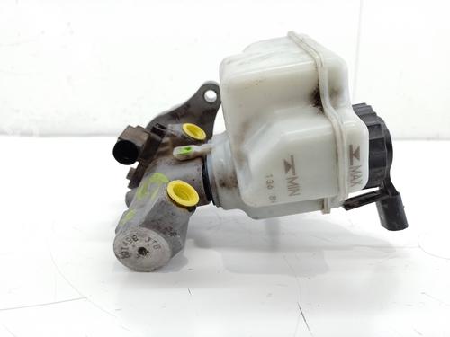 Brake master cylinder VW CADDY III Box Body/MPV (2KA, 2KH, 2CA, 2CH) | BP19515847M77
