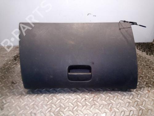 Used Glove box PEUGEOT 5008 (0U_, 0E_) [2009-2017]  13758056