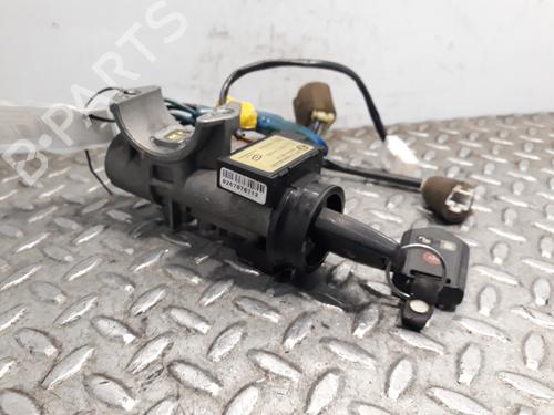 Used Ignition barrel SSANGYONG RODIUS I 2.7 Xdi (165 hp) 8315865