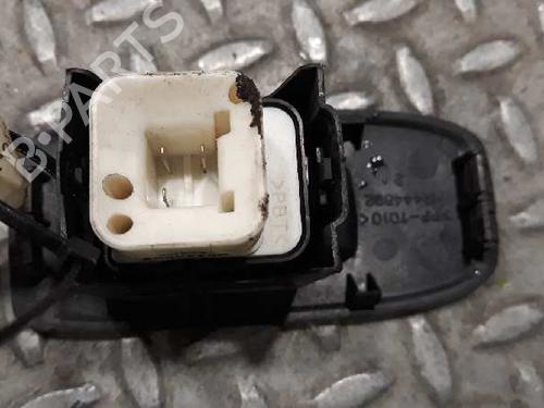 Right rear window switch MITSUBISHI PAJERO II (V3_W) 3.2 DiD 4WD | BP3057863I28 