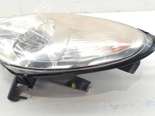 Left headlight CITROËN XSARA PICASSO (N68) 1.6 HDi | BP25769797C28 