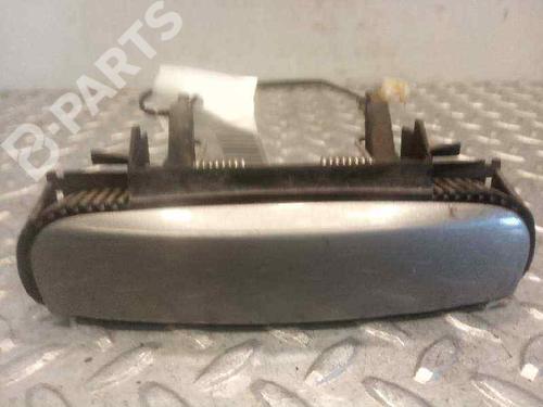Used Rear left exterior door handle Rear left exterior door handle AUDI A4 B6 (8E2) 1.9 TDI (130 hp) 6096289 6096289