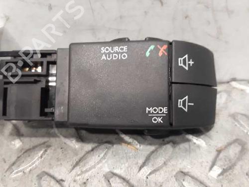 Used Switch DACIA SANDERO II 1.5 dCi 75 / Blue dCi 75 (B8JW, B8M4, B8AH, B8M7, B8M6) (75 hp) 14234949