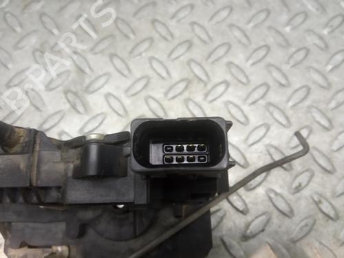 Front left lock OPEL CORSA D (S07) 1.3 CDTI (L08, L68) | BP8503198C98 