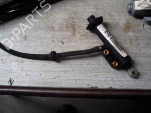 Used Clutch slave cylinder MERCEDES-BENZ VITO Van (W638) [1997-2003]  14228365