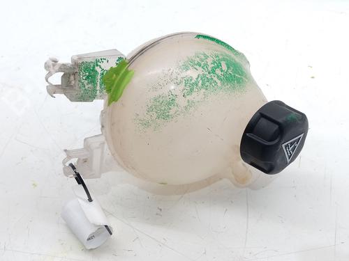 Serbatoio di espansione CITROËN C4 CACTUS 1.5 BlueHDi 100 (102 hp) 31351593