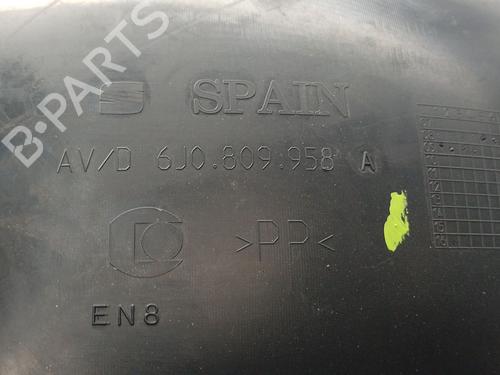Wheel arch SEAT IBIZA IV SC (6J1, 6P5) 1.9 TDI | BP32322555C56