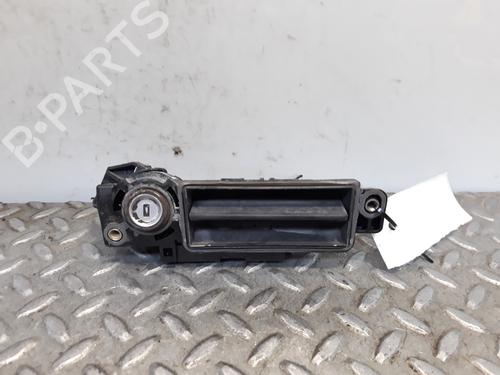Used Tailgate handle MERCEDES-BENZ CLK (C209) CLK 320 CDI (209.320) (224 hp) 9047527