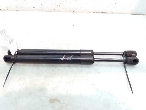 Used Tailgate lift support AUDI A4 B7 (8EC) 2.0 TDI (140 hp) 14231031