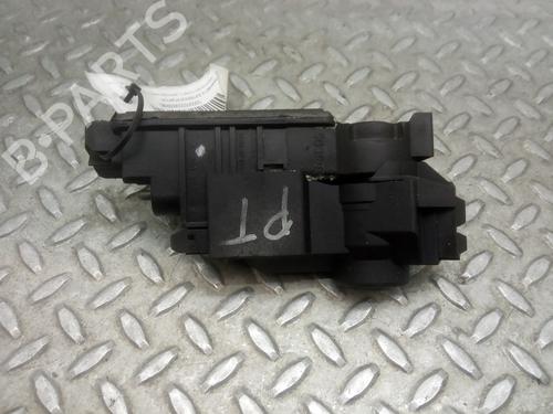 Tailgate handle MERCEDES-BENZ C-CLASS (W203) C 220 CDI (203.008) | BP3034957C132 
