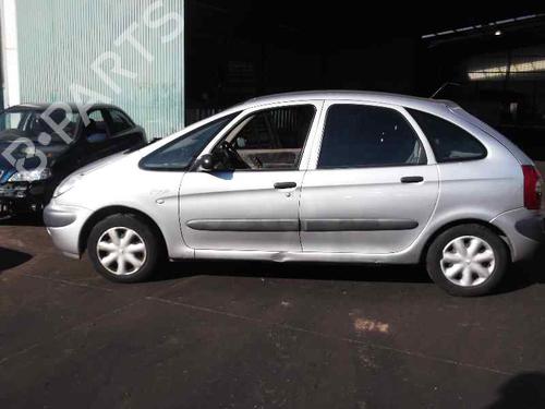 Høyre bak utvendig håndtak CITROËN XSARA PICASSO (N68) 2.0 HDi | BP3033550C130 