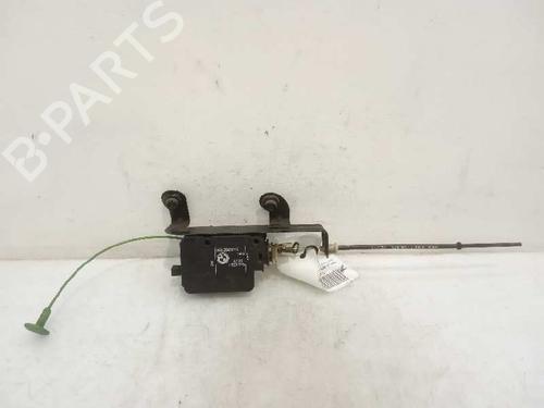 BP10276797E18 main image