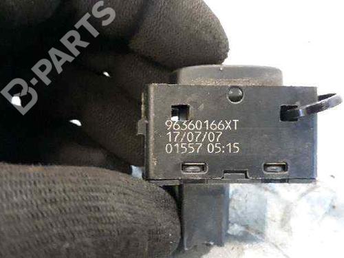 Used Right front window switch Right front window switch PEUGEOT 407 (6D_) 2.0 HDi 135 (6DRHRH, 6DRHRE, 6DRHRG, 6DRHRJ) (136 hp) 6040188 6040188