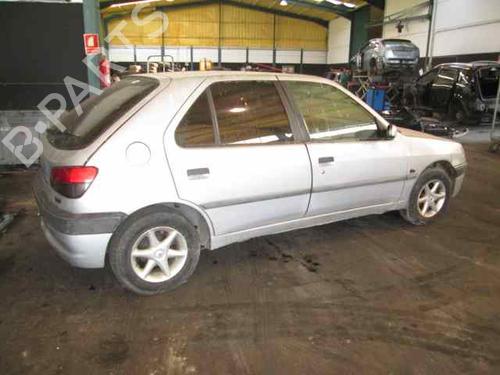 Front left interior door handle PEUGEOT 306 Hatchback (7A, 7C, N3, N5)  | BP3221432I13 