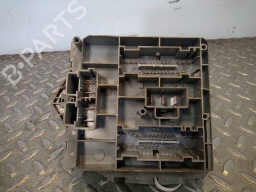 Fuse box ALFA ROMEO GT (937_) | BP13085772E1