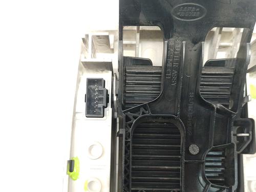 Switch LAND ROVER RANGE ROVER SPORT I (L320) 2.7 D 4x4 | BP32173375I30