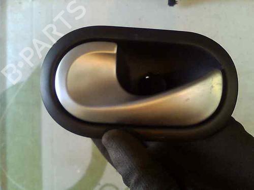 Maniglia interna posteriore sinistra RENAULT MODUS / GRAND MODUS (F/JP0_) [2004-2025]  3221078