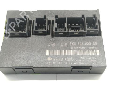 Used Fuse box Fuse box SEAT LEON (1P1) 1.9 TDI (105 hp) 32522435 32522435