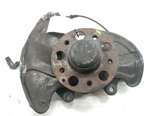 Used Left front steering knuckle MERCEDES-BENZ C-CLASS Coupe (CL203) [2001-2011]  31137185