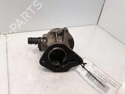 Used Vacuum pump RENAULT TRAFIC II Van (FL) [2001-2025]  5074369