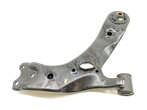 Used Right front suspension arm Right front suspension arm TOYOTA AURIS (_E18_) 1.2 (NRE185_, NRE185R) (116 hp) 40229540 40229540