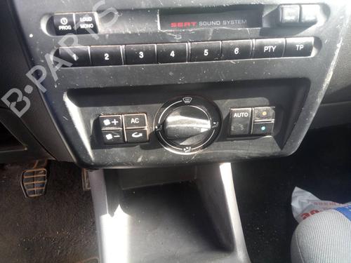 Throttle body SEAT IBIZA II (6K1) 1.4 | BP13098933M82 