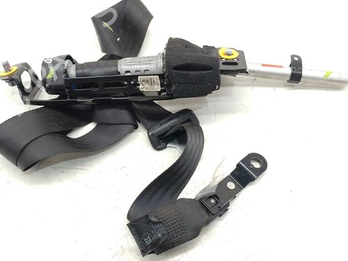 Used Front right seatbelt VOLVO V50 (545) [2003-2012]  31651335