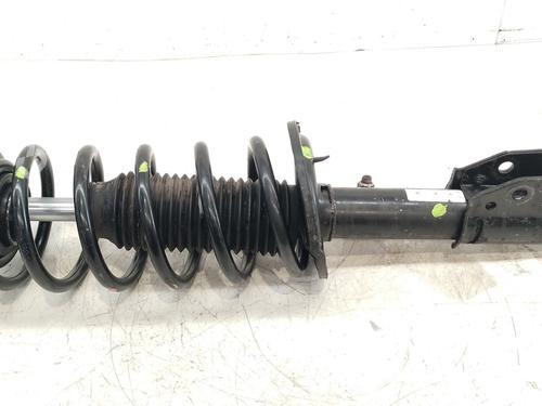 Used Left front shock absorber CHEVROLET CAPTIVA (C100, C140) 2.0 D 4WD (126 hp) 25792603