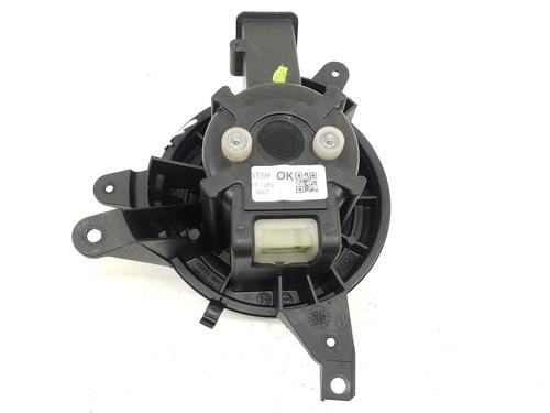Heater blower motor FIAT 500X (334_) 1.6 D Multijet (334AXA1B, 334AXA11) | BP32184223M62