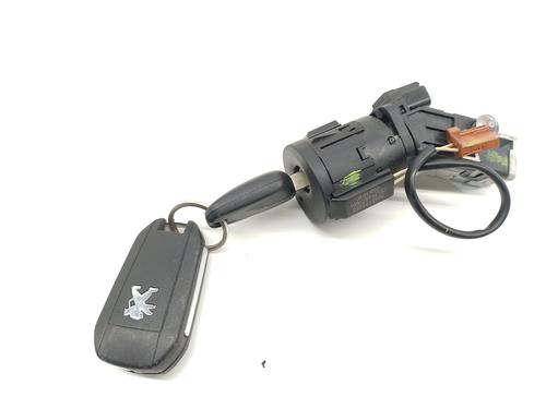 Used Ignition barrel Ignition barrel PEUGEOT 208 I (CA_, CC_) 1.2 PureTech 82 (82 hp) 36112317 36112317