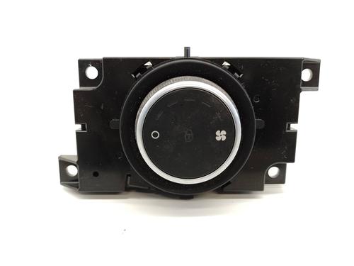 Used Climate control LAND ROVER DISCOVERY SPORT (L550) [2014-2025]  18089378