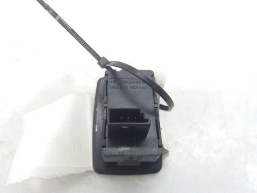 Right rear window switch BMW 1 (E87) 123 d | BP4635127I28 
