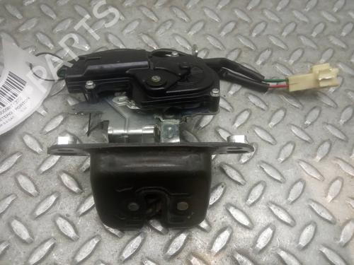 Used Tailgate lock SUBARU TRIBECA (B9) 3.0 (WXE) (245 hp) 11836819