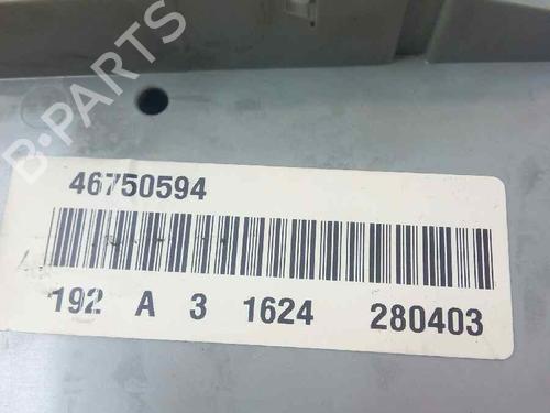 Fuse box FIAT STILO (192_) 1.9 D Multijet | BP3541933E1 
