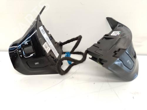 Used Steering wheel controls PEUGEOT 308 SW II (LC_, LJ_, LR_, LX_, L4_) [2014-2021]  18066012