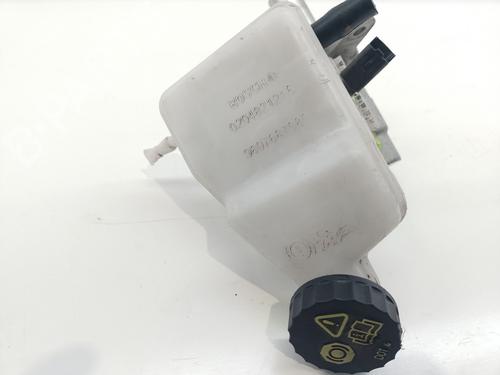 Brake master cylinder PEUGEOT RIFTER 1.5 BlueHDi 75 (ECYHW) | BP24105653M77 