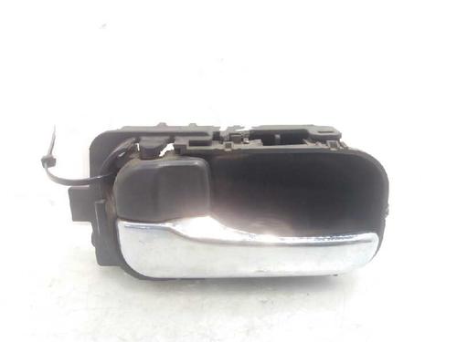 Used Rear left interior door handle NISSAN X-TRAIL I (T30) 2.2 DCi (114 hp) 4673046