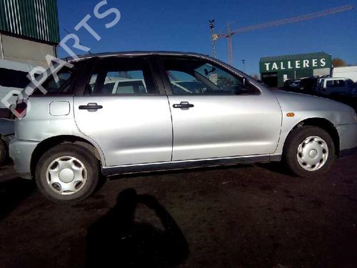 Left taillight SEAT IBIZA II (6K1) 1.9 D | BP3056855C34 