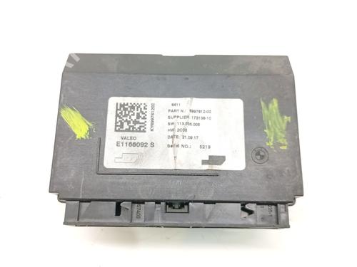 Used Control unit Control unit MINI MINI COUNTRYMAN (F60) Cooper SD (190 hp) 40448454 40448454