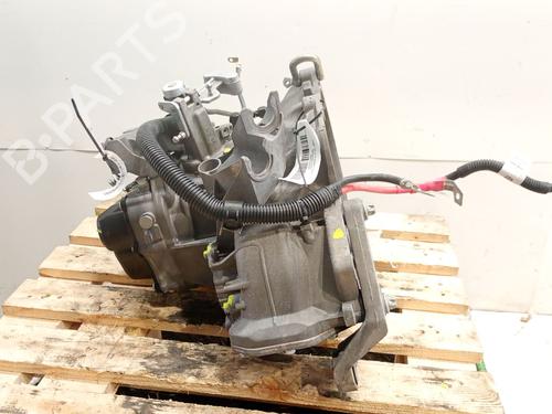 Gearbox OPEL CORSA E (X15) 1.4 (08, 68) | BP38601749M3 - Image 2