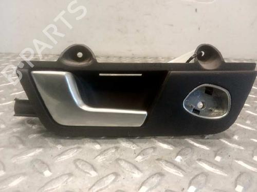 Venstre bagtil invendig håndtag AUDI A4 B6 (8E2) 1.9 TDI (130 hp) 6096299
