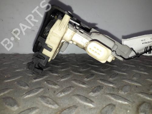 Rear left lock VW PASSAT B6 (3C2) 2.0 TDI 16V | BP13694228C100 