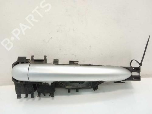 Used Front right exterior door handle RENAULT SCÉNIC II (JM0/1_) [2003-2010]  4561123