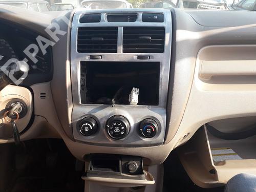 Windscreen washer tank KIA SPORTAGE II (JE_, KM_) 2.0 CRDi | BP11197353C113  - Image 7