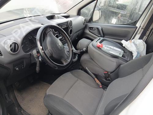 Left front seat PEUGEOT PARTNER Box Body/MPV 1.6 HDi 16V | BP33117985C15 - Image 12