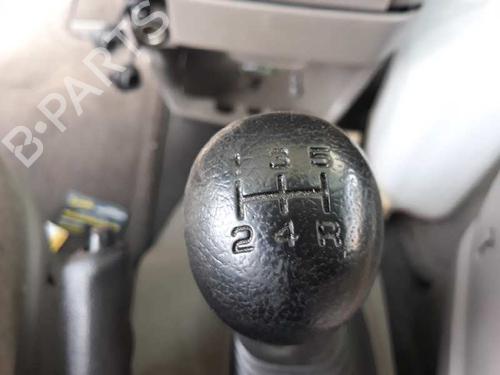 Left front driveshaft CHRYSLER VOYAGER IV (RG, RS) 2.4 | BP9962369M38 