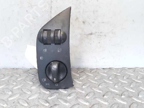 Used Headlight switch SEAT IBIZA II (6K1) 1.4 i (60 hp) 14227173